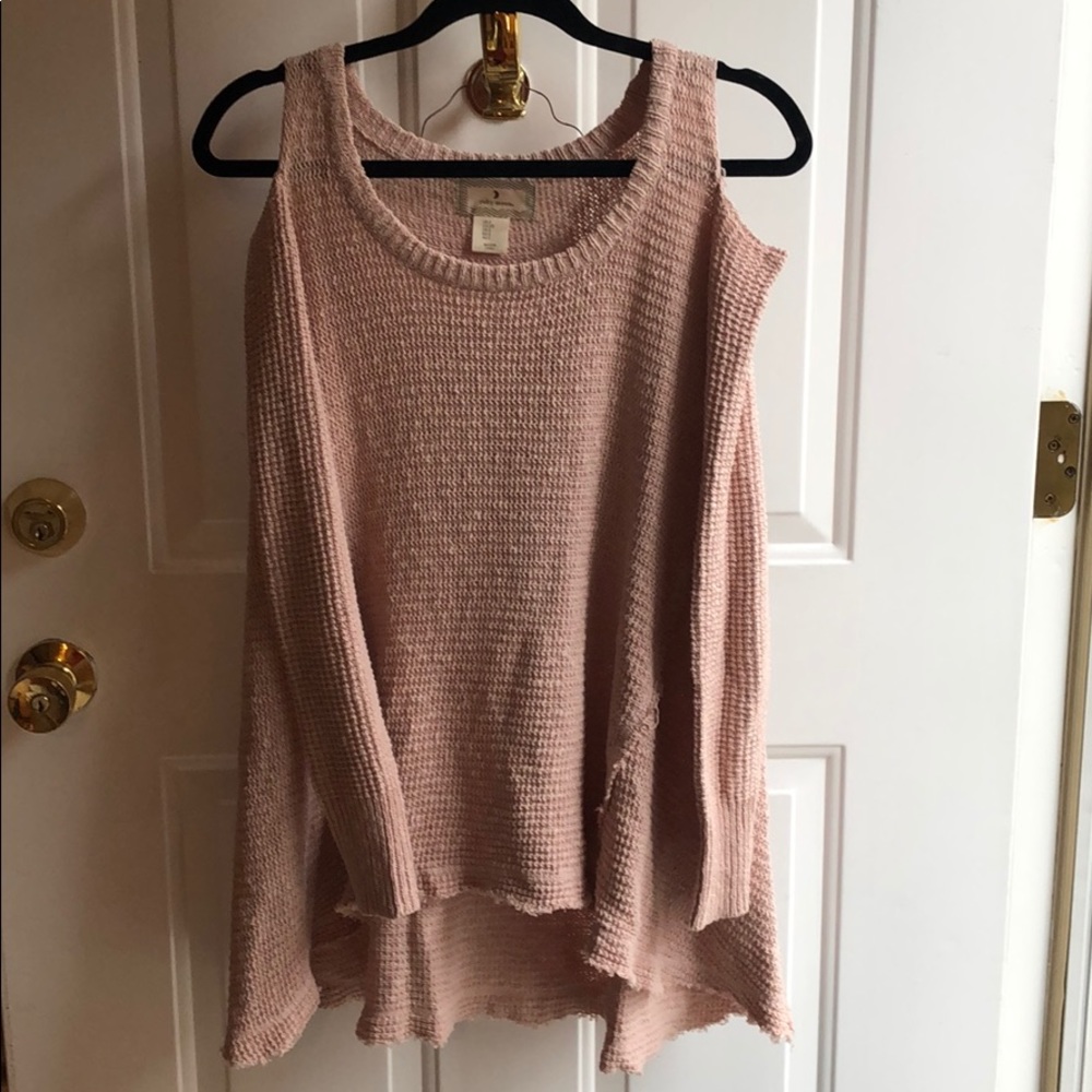 Like new light pink cold shoulder sweater